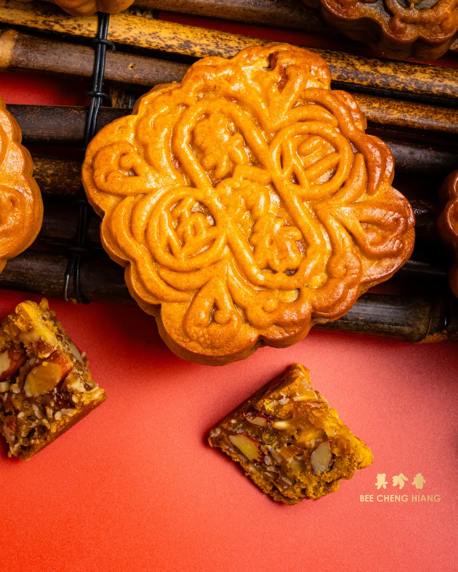 Bee Cheng Hiang mooncake close-up